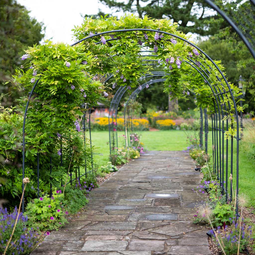 Round Pergola